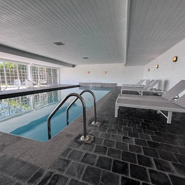 Kapelhoeve, Hotel in De Haan