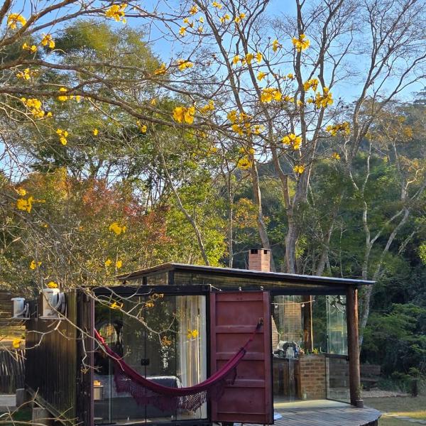 Casa Container com Hidro ao Ar Livre e Vista para a Natureza Miguel Pereira