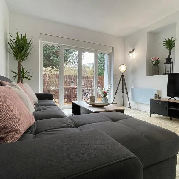 Cosyholy, hotel v destinaci Vitry-sur-Seine