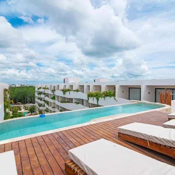 Guest INN Home - Elements Suites, hotel in Tulum