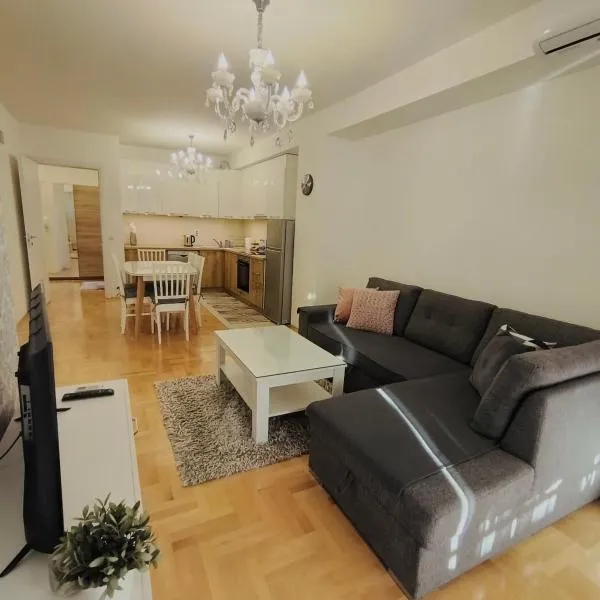 Venus Deluxe Apartment, khách sạn ở Strumica