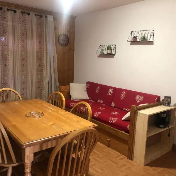 Appartement La Toussuire, hotel in La Toussuire