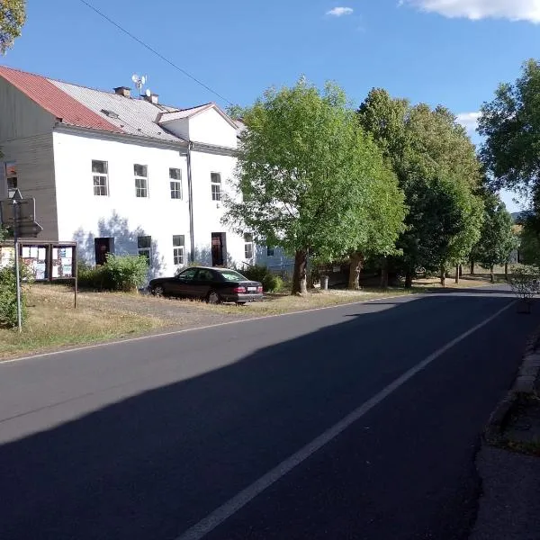 Apartmán - ubytování Močidlec, hotel in Pšov