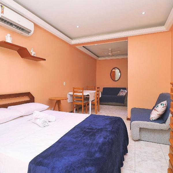 Studio com vista lateral para o mar em Copacabana perto da praia C060