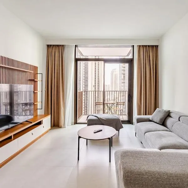 Creek crescent high floor, hotel in Dubai