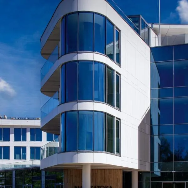 Apartamenty Nad Zatoką Ukiel Olsztyn, hotel in Olsztyn