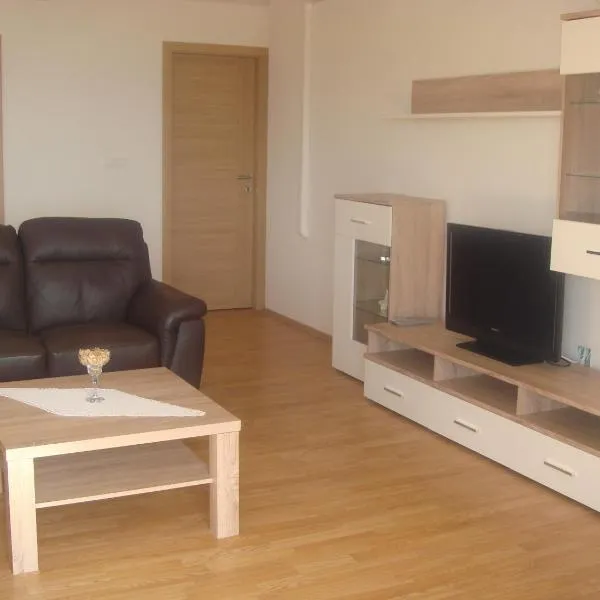 Apartments Jelicic, hotell i Selce