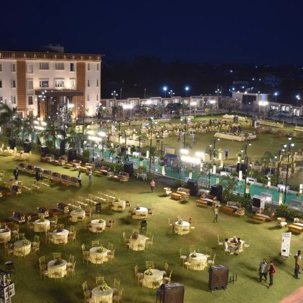 Nirvana Grand Hotel & Resort, hotel in Gaya