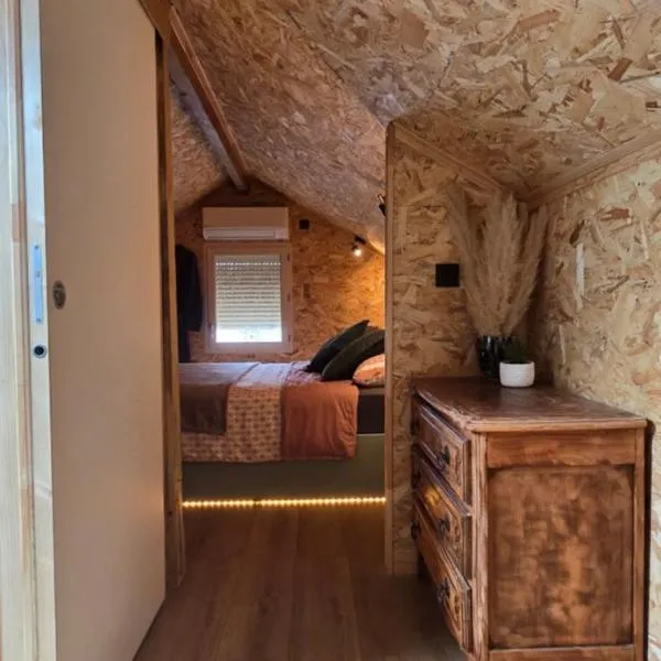 Le chalet, hotel en Bias