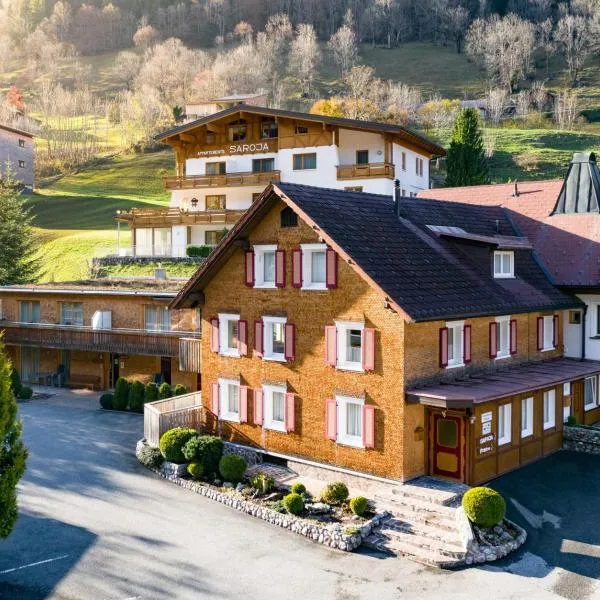 Ferienwohnung Zentral mit Panorama-Sonnenterrasse by A-Appartments，位于布兰德的酒店