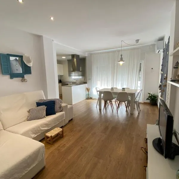 Casa Cris Palamos, hotel sa Palamós