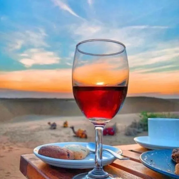 Sam Desert Luxury Resort, hotel a Sām