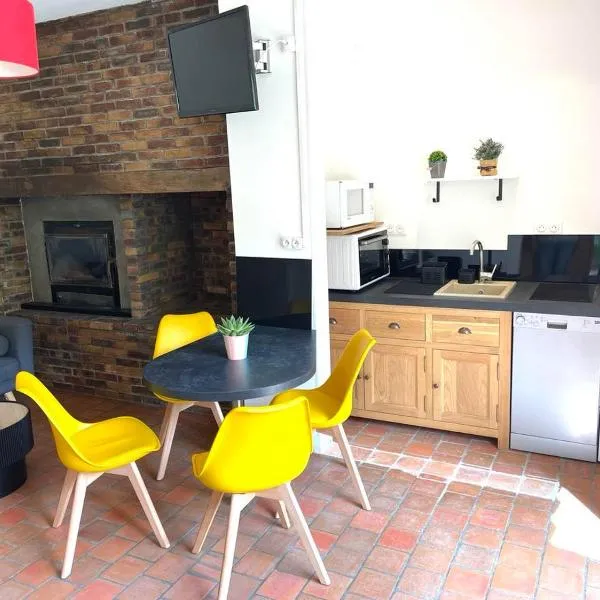 Appartement proche mer avec jardin, hotel in Arthon-en-Retz