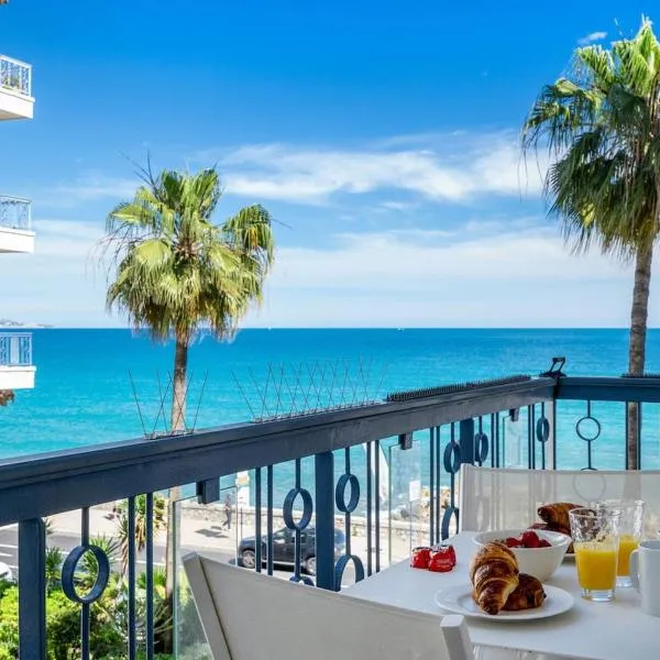LA PISCINE - Bord de Mer - Clim - Parking inclus petite place, hotel in Menton