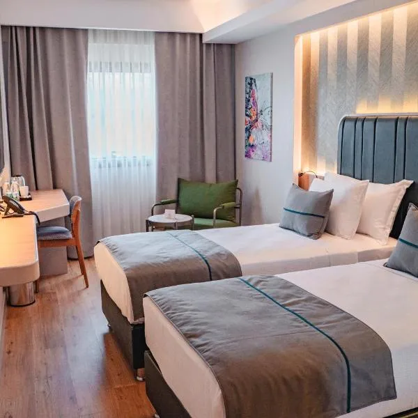 Alves Hotel, hotel in Konak