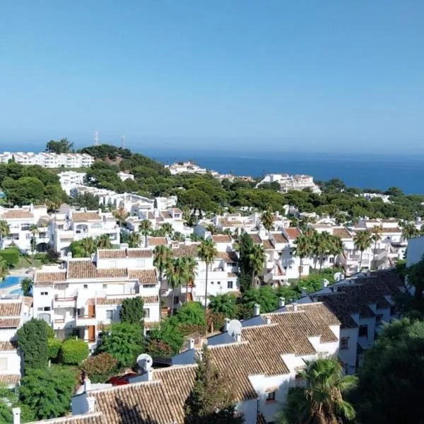 Margolf Sun, hotel in Sitio de Calahonda