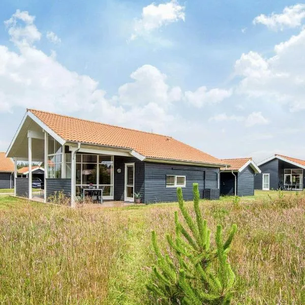 4 star holiday home in Ulfborg, Hotel in Fjand Gårde