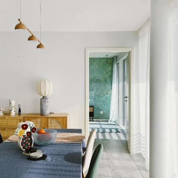 Soleil House Saint Blaise, hotel in Saint-Blaise