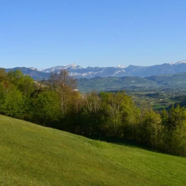 Le Vernay en Savoie - Petit Hôtel Nature, ξενοδοχείο σε Saint-Maurice-de-Rotherens
