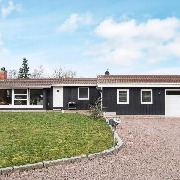 6 person holiday home in Silkeborg-By Traum, hotel in Silkeborg