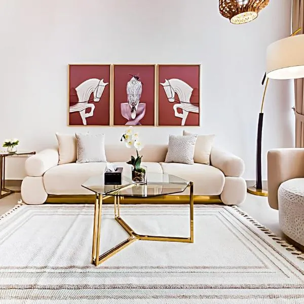 Modern 2BR - Vera Luxe Chic Escape, hotel in Abu Dhabi