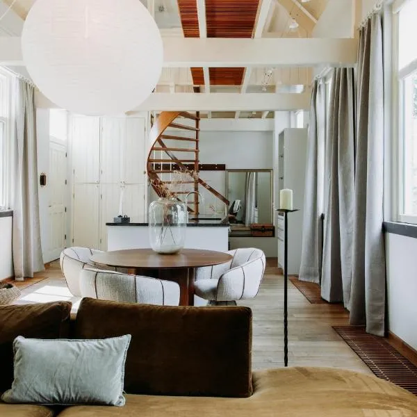 MUS - Design accommodation with hot tub, hotel v destinaci Horssen