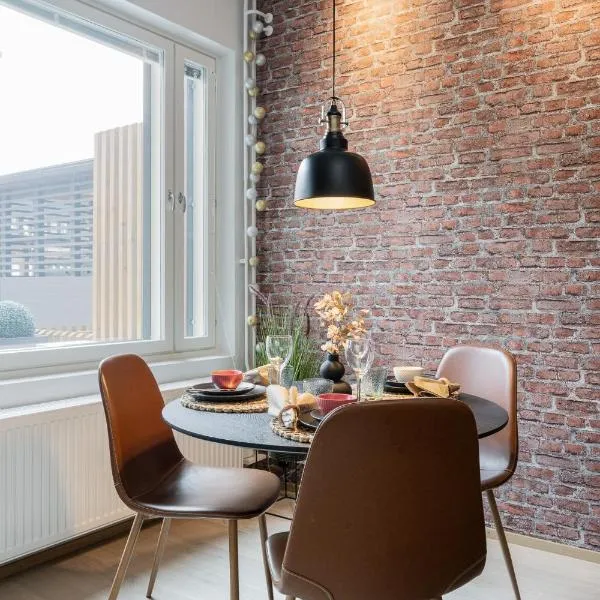 City Home Alvari, jäähdytys, ilmainen pysäköinti autohallissa, hotel a Kuopio