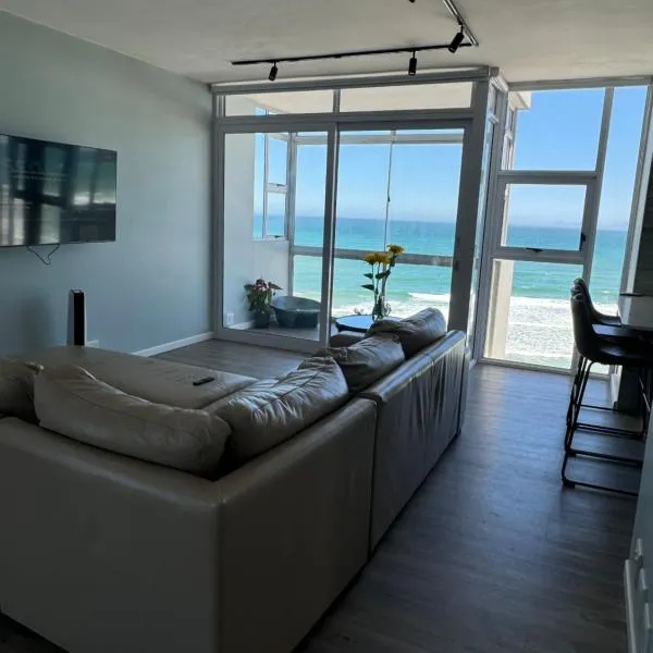 Beach house a way from home, hotel v destinaci Strand