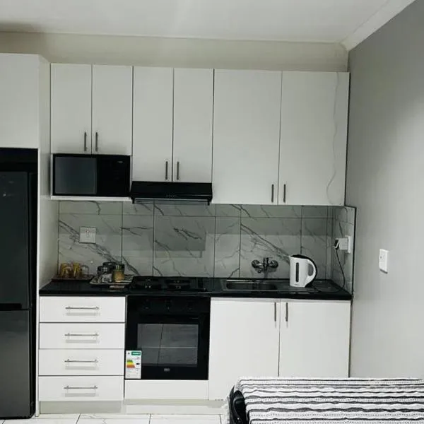 MARI Guesthouse, ξενοδοχείο σε Otjiwarongo