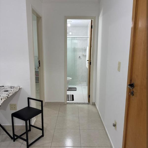 Apto mobiliado no edificio saveiro com garagem - Foto 3