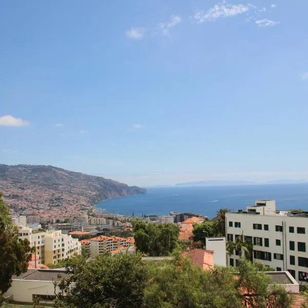 A Casa da Dúlia: Funchal'da bir otel