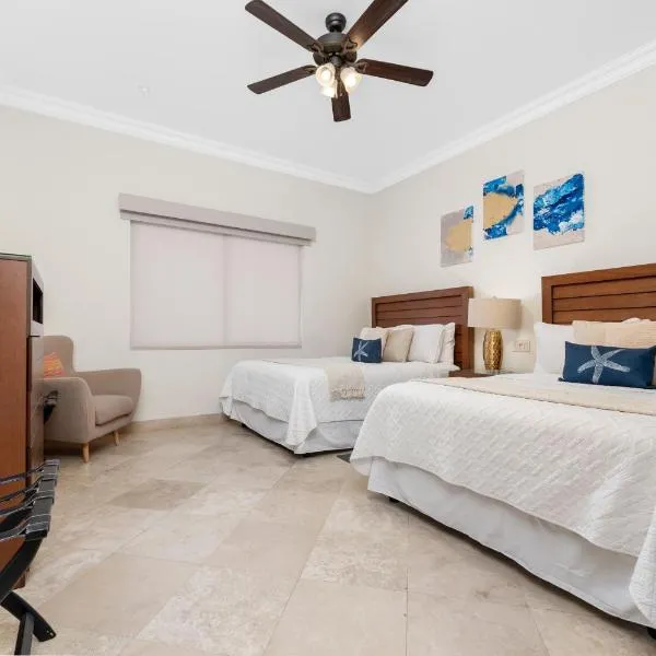 Condo Maravilla - New luxurious condo 300mt from the beach, hotel en Cabo San Lucas