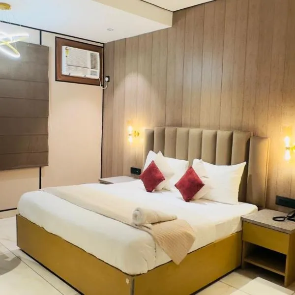 J Residency Near Nizamuddin Railway Station, hotel v Novém Dillí