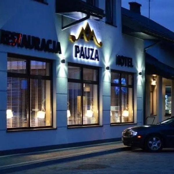 Hotel Pauza, hótel í Radzyń Podlaski