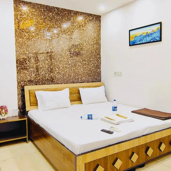 ATULYAM STAYs VARANASI, hotel in Varanasi