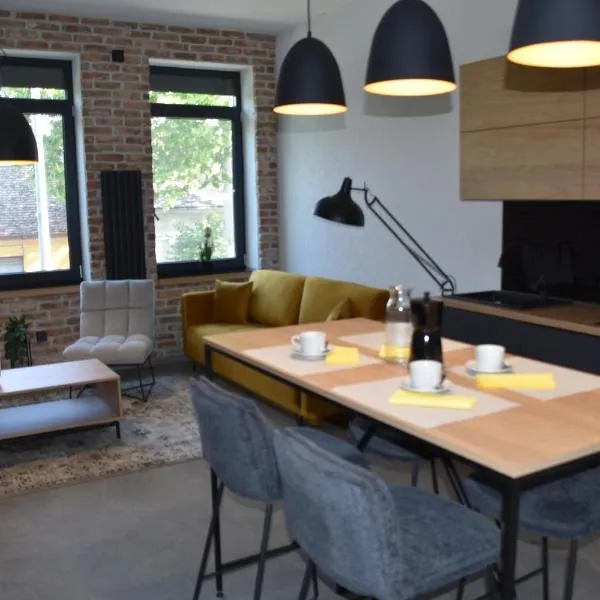 S36 Apartman, hotel in Pécs
