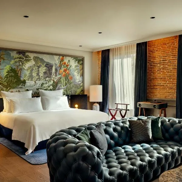 Casa Faraona Luxury Residences, hotel in Madrid