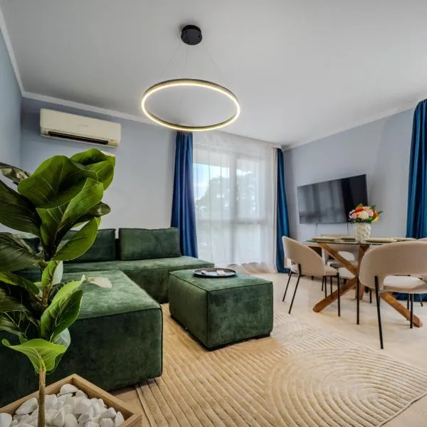 The Boulevard Luxury Apartment 3, hotel di Sofia