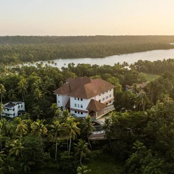 Still Waters Alaya Stays by ELIVAAS, hotel a Varkala