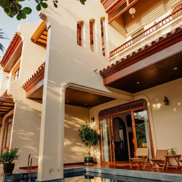 Hoian Tranquil Beach Villa, hotel in An Bang