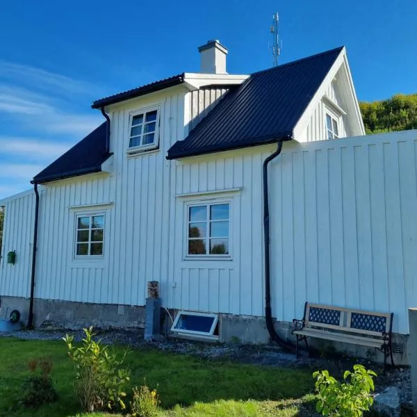 Huset i Stamsund, hotel v destinácii Rishaugen