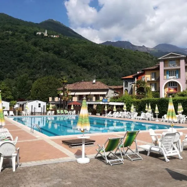 Camping-Village del Sole, hotel a Cannobio