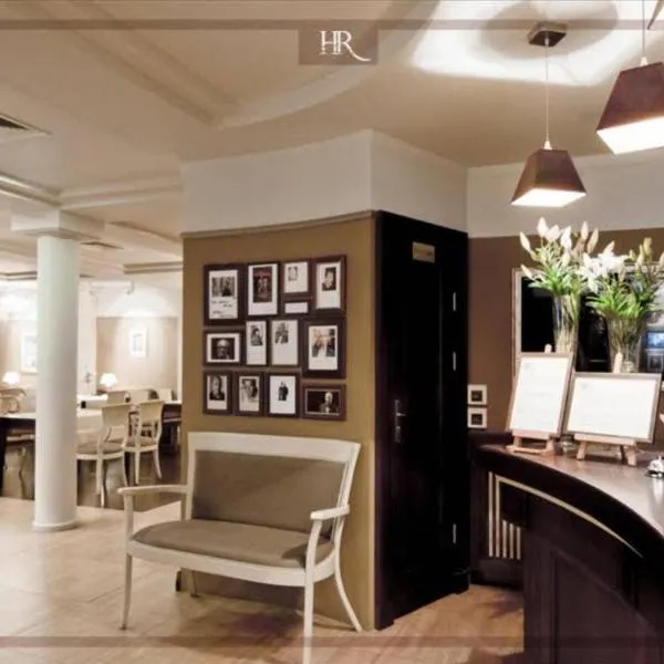ROYAL ROOMS by WOW HOMES, hotel in Poznań
