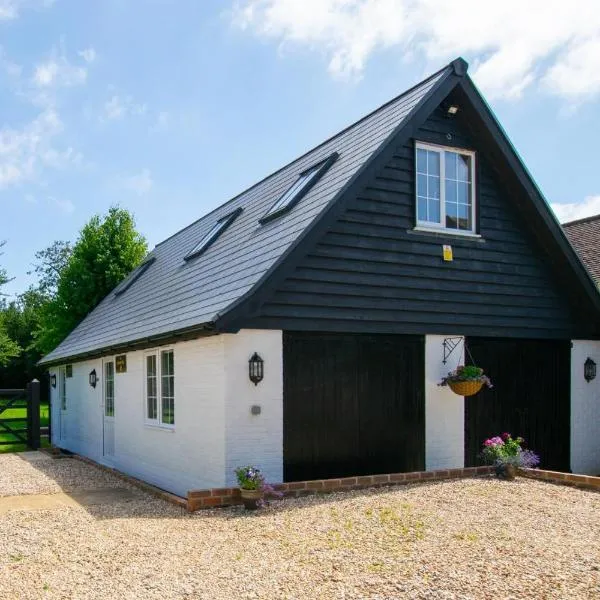 The Honey Pot，位于Lyminge的酒店