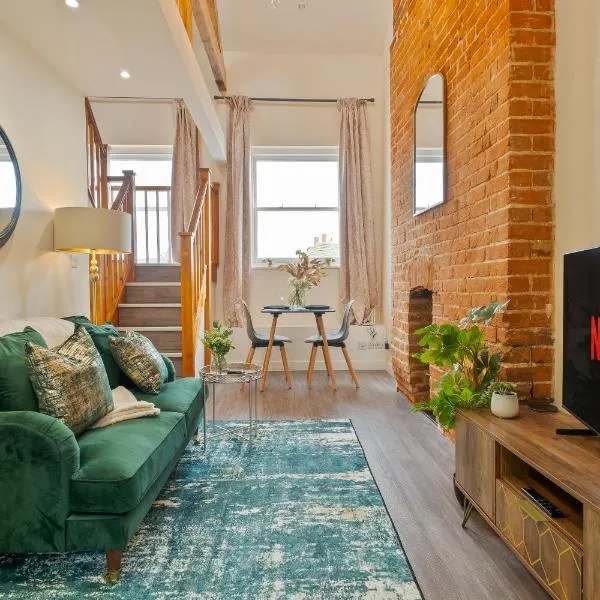 Unique Rooftop Retreat - City View - Sleeps 4、カンタベリーのホテル