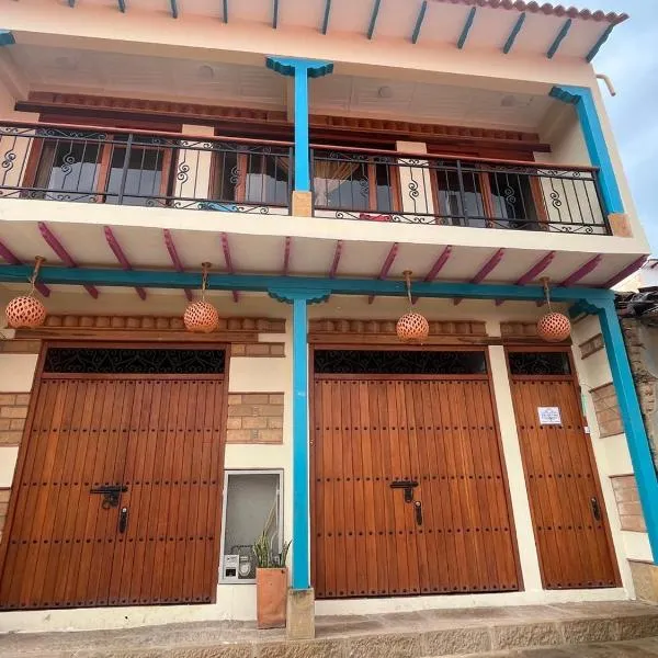 Ta-quira-S, hotel in Ráquira