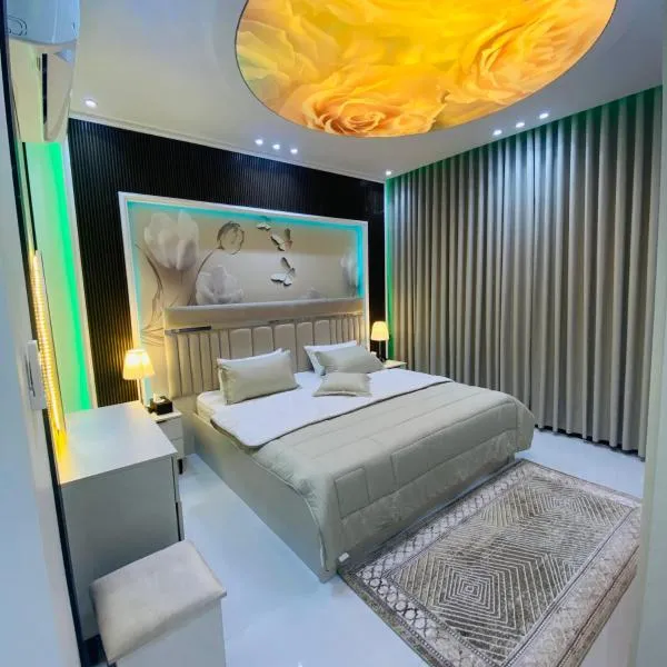 شقة ديلوكس ديكور فخم مدخل ذكي, Hotel in Ta'if
