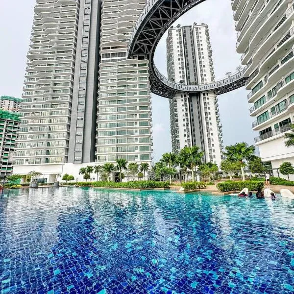Datum Jelatek Residence By Rasbo Galaxy Suites, hotel in Kampong Datok Keramat