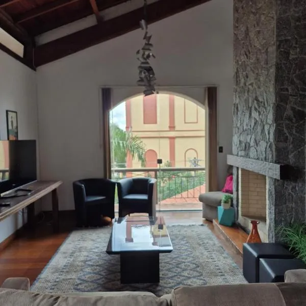 Apartamento ao lado do Shopping Lamérica，位于本图贡萨尔维斯的酒店