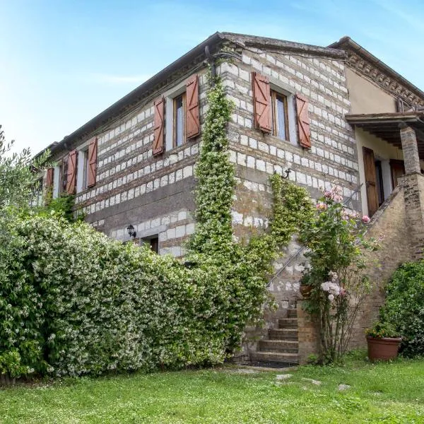 Tra Gli Olivi E La Riviera Del Conero, hotel Numanában